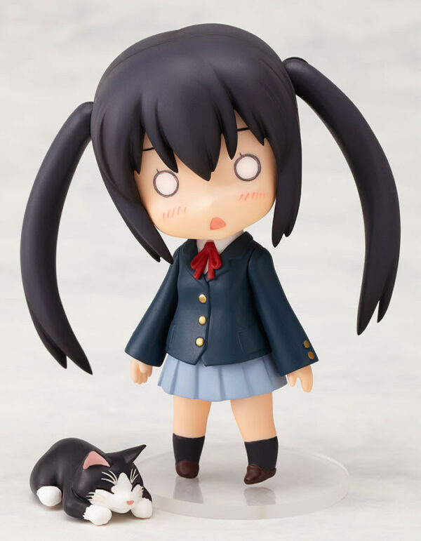 Nendoroid 104. Azusa Nakano K-ON! Nendoroid K-ON!