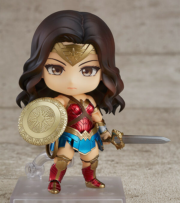 Nendoroid 818. Wonder Woman: Hero’s Edition Nendoroid